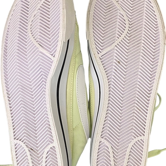 Nike Court Legacy Mule Women’s Size 7.5 Green Canvas Slip On DB3970-301 Sneaker - Picture 9 of 10